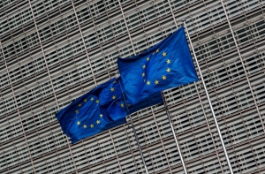 ЕС на полгода продлил санкции против России