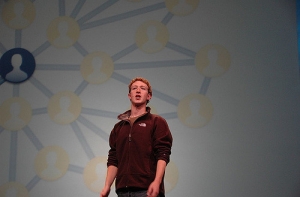 Цукерберг: Facebook опять используют для вмешательства в выборы