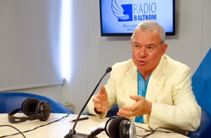 Лембергс о сравнении с Римшевичем: голодный медведь и мух ест
