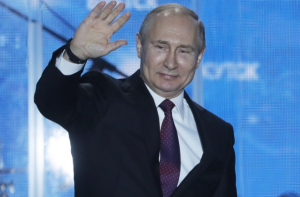 Спецслужбы проверят информацию о «счетах дочери Путина» в банках Латвии