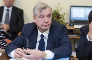 Шадурскис стал больше зарабатывать и приобрел новый автомобиль
