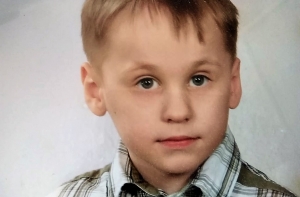 «Зеленая лампа»: мама 11-летнего Данила верит, что он скажет первые слова