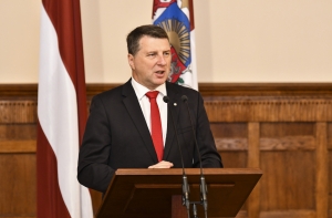 АНОНС: на радио Baltkom - президент Латвии Раймонд Вейонис