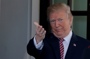 Трамп призвал Россию готовиться к удару США по Сирии