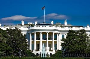 Посол США отправил в МИД РФ письмо о подготовке новых санкций