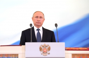 Путин уступил первое место в списке Forbes впервые за пять лет