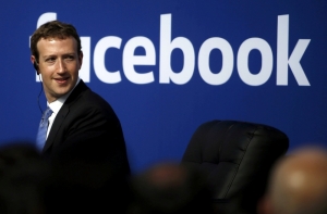 Компания Facebook обещает защитить выборы в Латвии от вмешательства