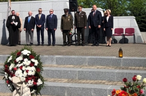 Мурниеце поблагодарила  боровшихся за свободу Латвии легионеров и партизан