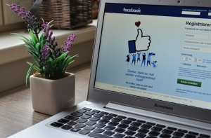 Facebook запустил сервис для знакомств