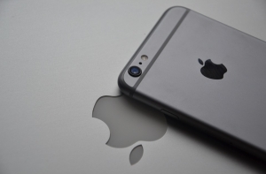 Apple вылетела из топ-3 самых прибыльных компаний