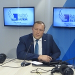 Глава МВД: молодежь выбирает армию, а не полицию - там выгоднее