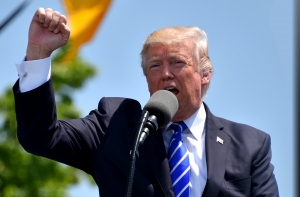 Трамп просил Германию отказаться от поддержки «Северного потока-2»