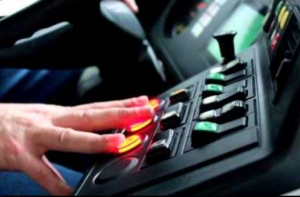 На ходу загорелся автобус Rīgas satiksme