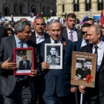 Путин принял участие в шествии «Бессмертного полка» в Москве