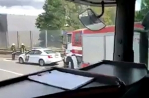 Очевидцы: на Южном мосту горит фура