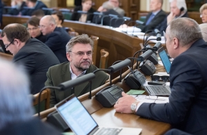 Сейм дал согласие на обыски у депутата Аскольда Клявиньша (ДОПОЛНЕНО)