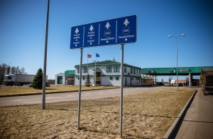 Перед визитом папы римского усилят проверки на латвийской границе