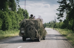 Уступи дорогу! По Латвии перемещается военная техника