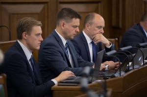 Сейм отклонил инициативу нацблока об агитации на латышском