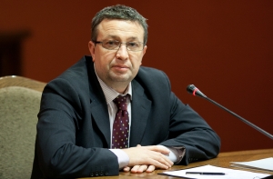 Депутат про Кайминьша: рейтинги повысятся - у нас любят обиженных