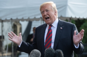 Трамп считает, что Россия должна вернуться в «Большую восьмерку»