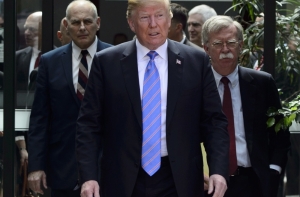 Трамп вылетел на встречу с Ким Чен Ыном на два дня раньше