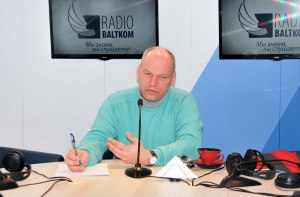 Политолог: как только в Латвии появляется мудрый лидер, его тут же «съедают»