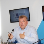 Каминскис: чиновники имитируют бурную деятельность, чтобы удержаться в креслах