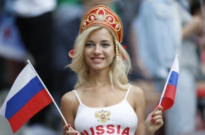 Самая красивая российская болельщица оказалась порнозвездой