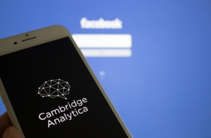CNN: Россия имела доступ к украденным из Facebook личным данным