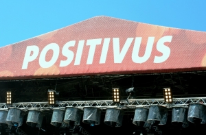 Без марихуаны и ценных вещей: полиция предупредила посетителей Positivus