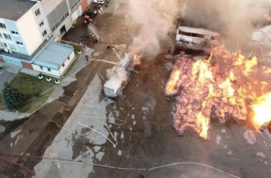 Крупный пожар в Плявниеки ликвидирован