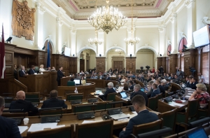 ЦИК попросит проверить потенциально угрожающих Латвии кандидатов в депутаты
