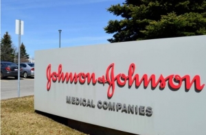 Johnson & Johnson обязали выплатить 4,7 млрд долларов пострадавшим