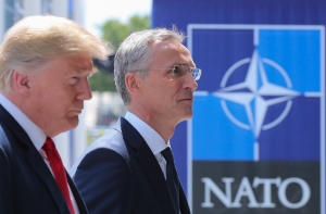 Трамп требует от стран НАТО срочно увеличить расходы на оборону