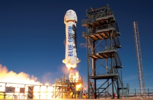 Названа стоимость полета в космос на корабле Blue Origin