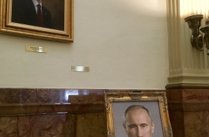 В Капитолии Колорадо вместо фото Трампа выставили портрет Путина