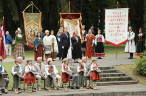 Политолог сравнил выступления Вейониса и 11-летнего мальчика
