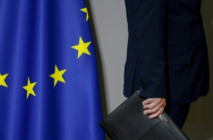 Европа расширила санкции из-за Крыма