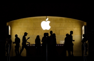 Австралийский школьник взломал серверы Apple