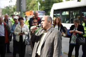 Источник: ПБ задержала защитника русских школ Козырева