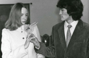 А свадьба пела и плясала: Как заключали браки звёзды советского рока