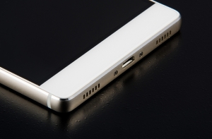 Huawei обогнала Apple по продажам смартфонов