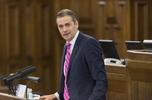 Семью Бондарсов подозревают в подделке документов, начат уголовный процесс