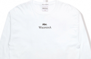 «Википедия» выпустила одежду: Коллекцию раскупили за несколько часов