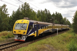 Около станции «Озолниеки» электричка сбила мужчину насмерть