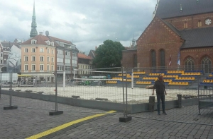 На Домской площади сыграют в пляжный волейбол