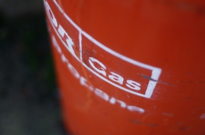 Под Сигулдой взрыв газа разрушил стену жилого здания