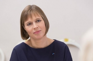 Президент Эстонии переезжает на работу в русскоязычную Нарву