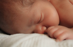 Дети рожают детей: 161 малыш в прошлом году появился у мам-подростков